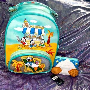 Our Universe Disney Donald Duck Beach Mini Backpack